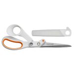 1005223_FiskarsEMEA_03_amplify_21cm_scissors_razoredge